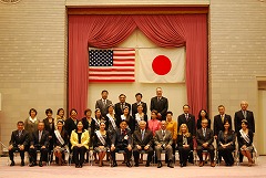 ロサンゼルス市親善使節団集合写真