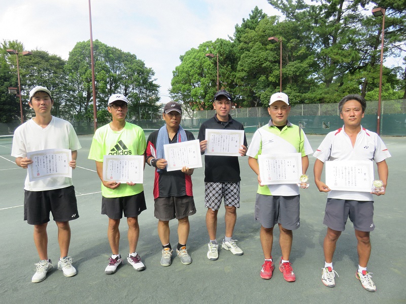 男子の部、入賞者の皆さんの画像です。