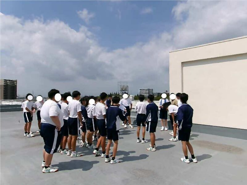 垂直避難訓練の様子