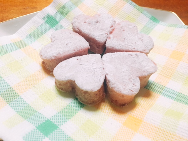 グランプリ受賞作品「さくら風いちごギモーヴ」の写真