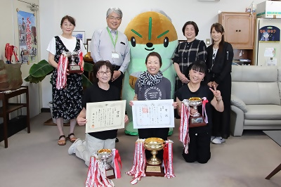 レクバレーの報告会に参加するモリスちゃんの写真