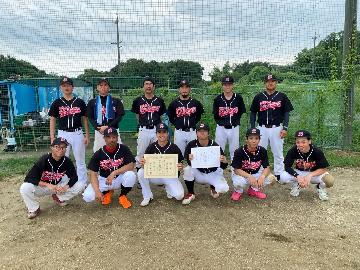準優勝チームの集合写真