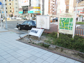銘板「昭和39年の名古屋駅西」の遠景写真です。
