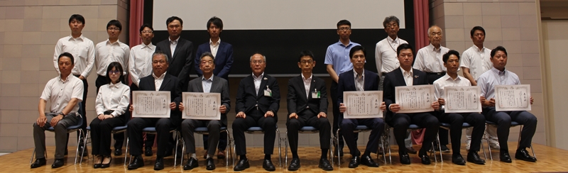 優秀工事施工者の写真です。2