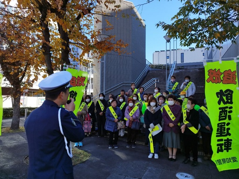 交通安全キャンペーンの様子1