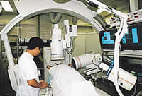 バイプレーン血管造影撮影装置(市立大学病院)の画像
