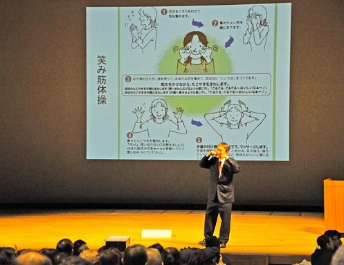 「介護フェスタinてんぱく2015」の様子の画像