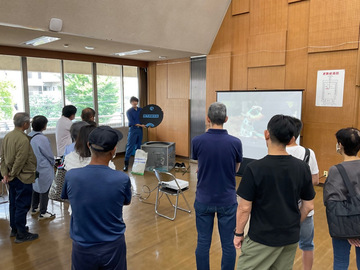 ブースに分かれての説明の様子2